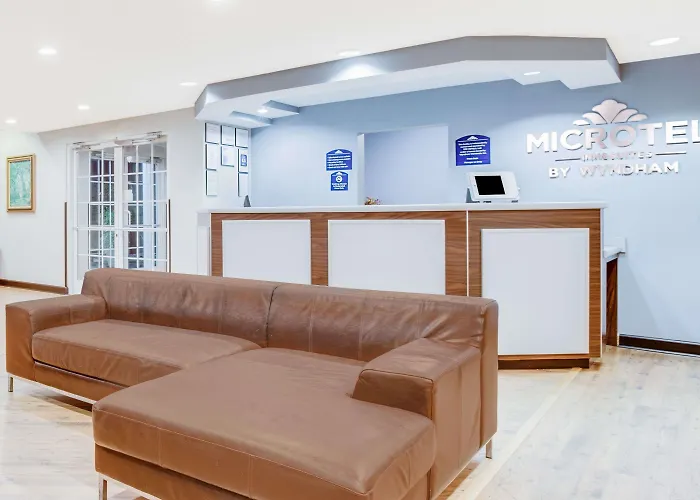 Microtel Inn & Suites Columbus North